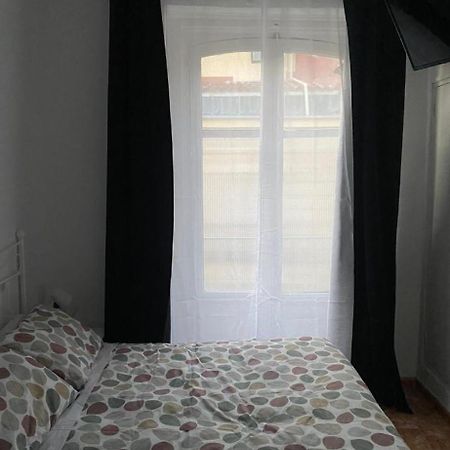 Pension Conchita II Madrid Exterior photo